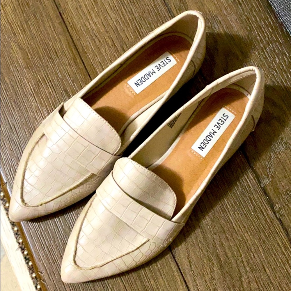 Steve Madden flats